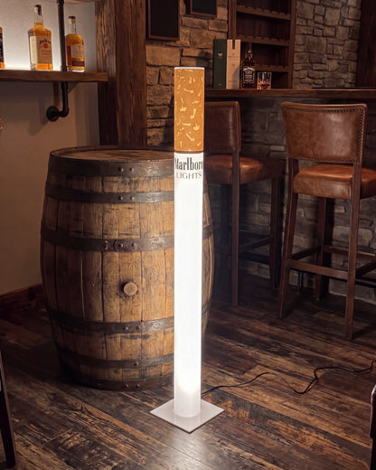 XXL Vintage Marlboro Lamp 95cm – Giant Vintage Cigarette Floor Lamp | Man Cave & Home Bar Decor
